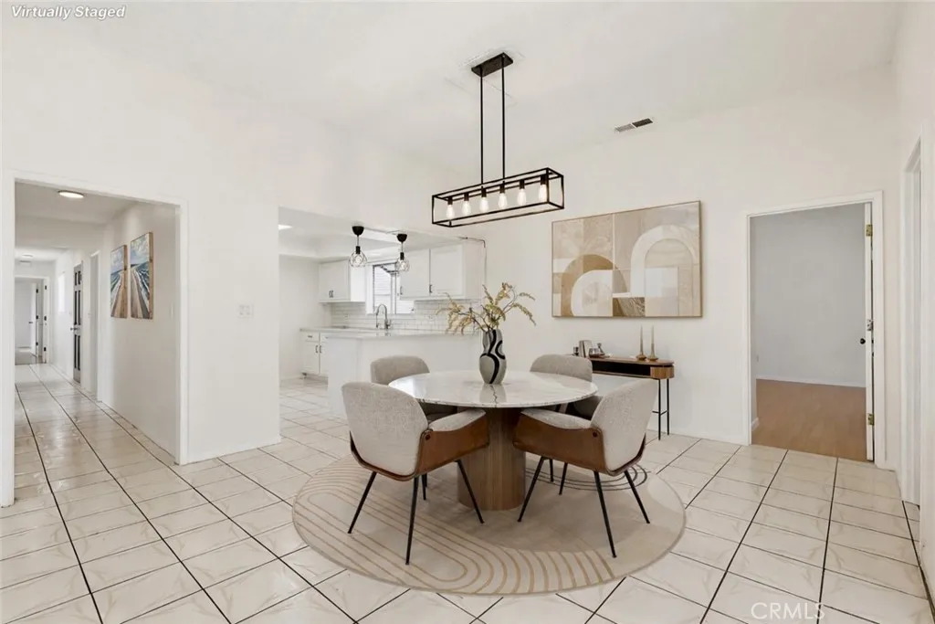 417 S Glenwood Pl., Burbank, California 91506 home-pic-5