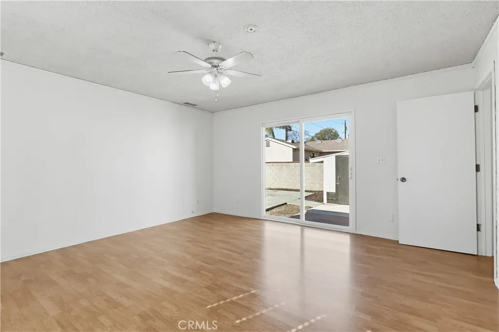 417 S Glenwood Pl., Burbank, California 91506 home-pic-33