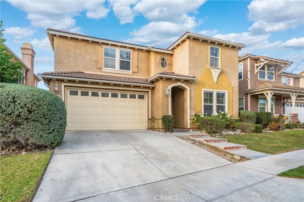 15860 Nuaimi, Fontana, California 92336 home-pic-2