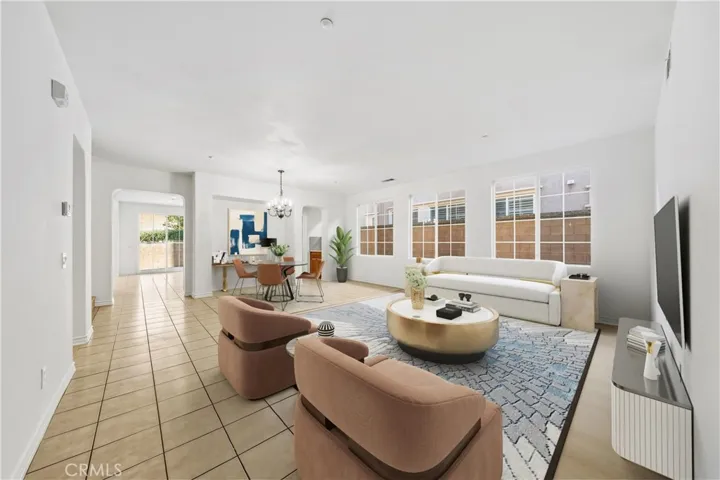 picture Virtual staged