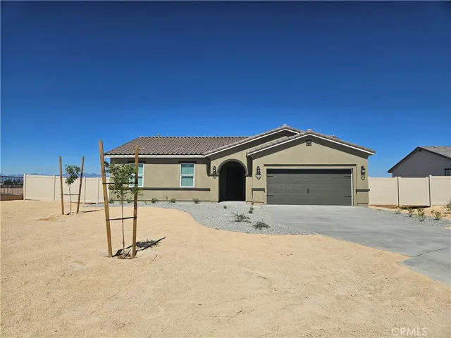 14792 Desert Lily Court, Apple Valley, California 92307