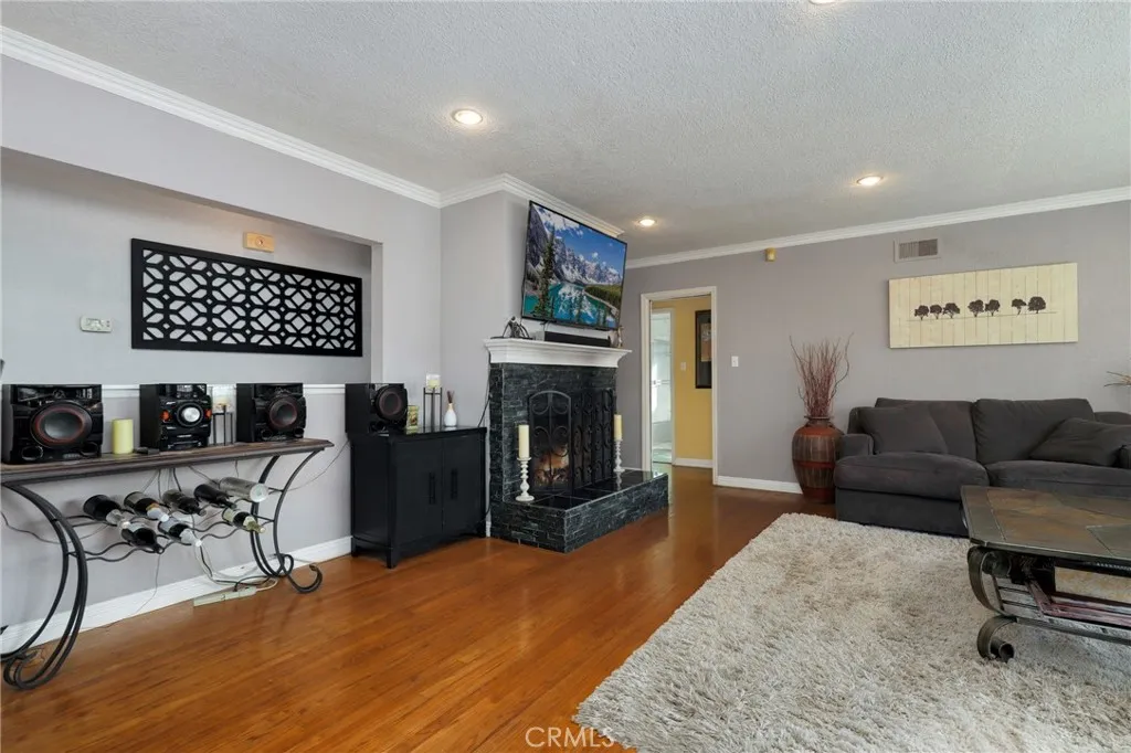 411 Parsons Street, La Habra, California 90631 home-pic-7