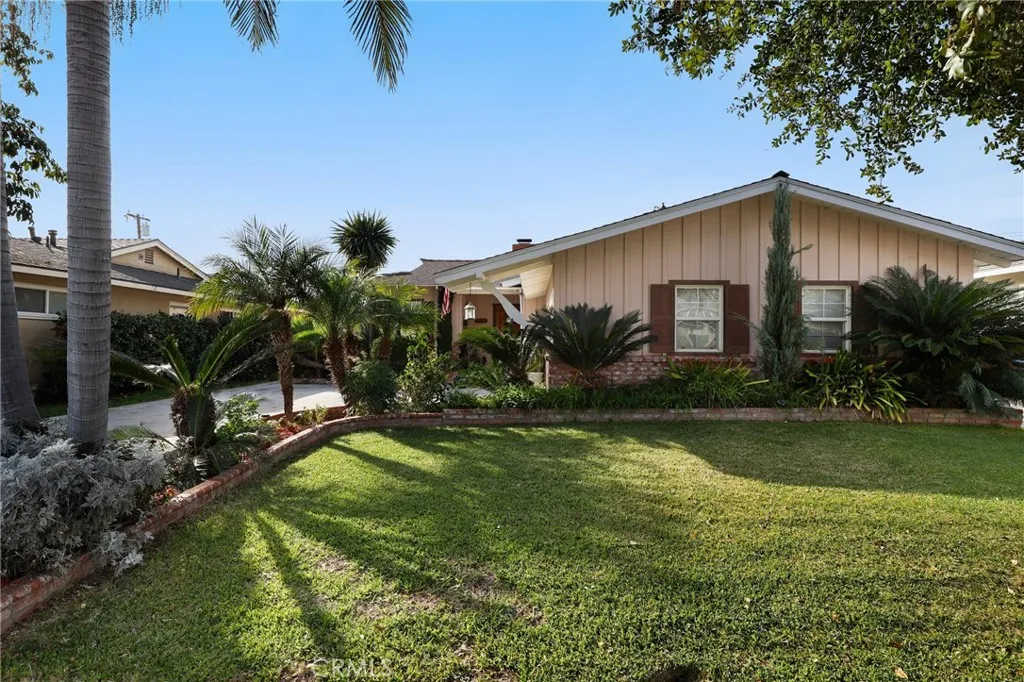 411 Parsons Street, La Habra, California 90631 home-pic-1