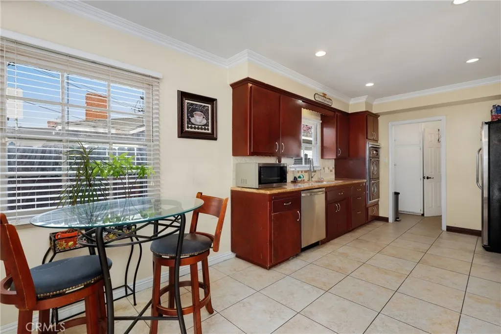 411 Parsons Street, La Habra, California 90631 home-pic-16