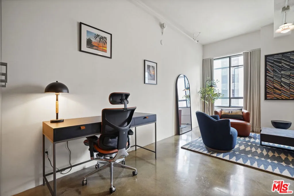 849 S Broadway 403, Los Angeles, California 90014 home-pic-6