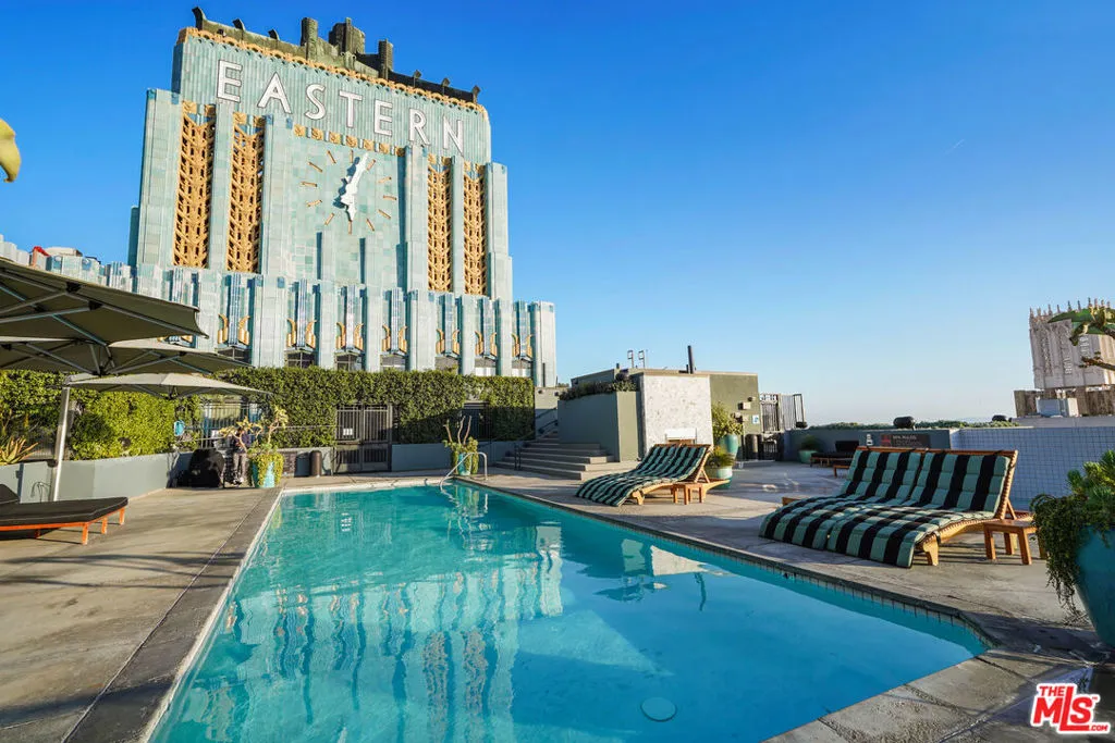 849 S Broadway 403, Los Angeles, California 90014 home-pic-27