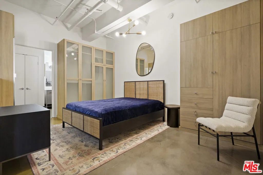 849 S Broadway 403, Los Angeles, California 90014 home-pic-18
