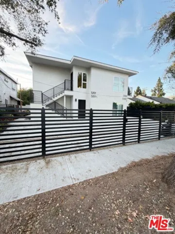 5191 5193 Lindley Avenue, Tarzana, California 91356