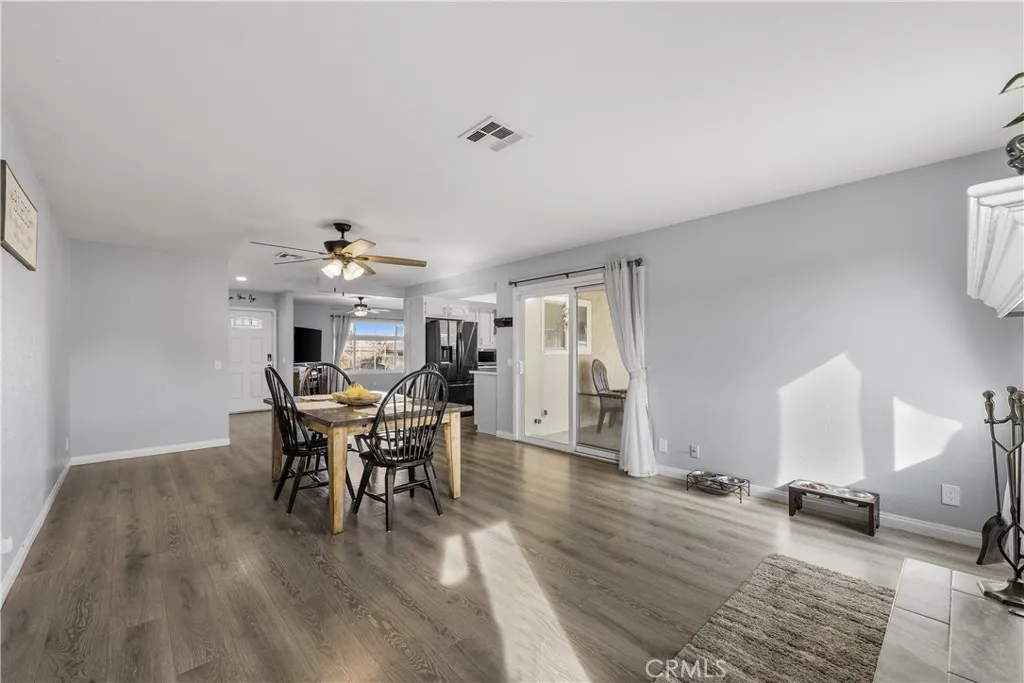 8954 E Avenue T14, Littlerock, California 93543 home-pic-17