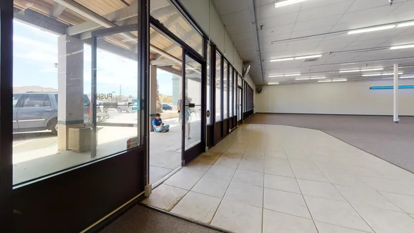 57220-29-Palms-Hwy-Photo-15