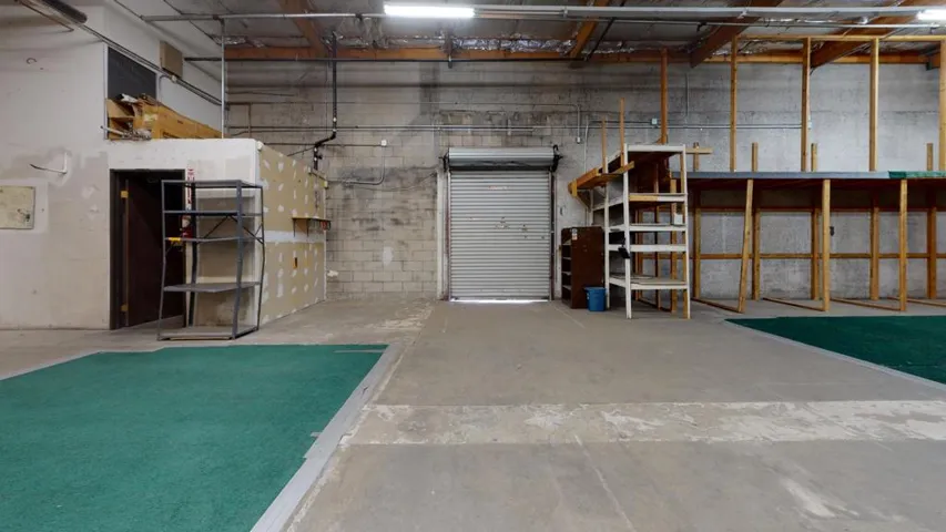 57220-29-Palms-Hwy-Photo-9