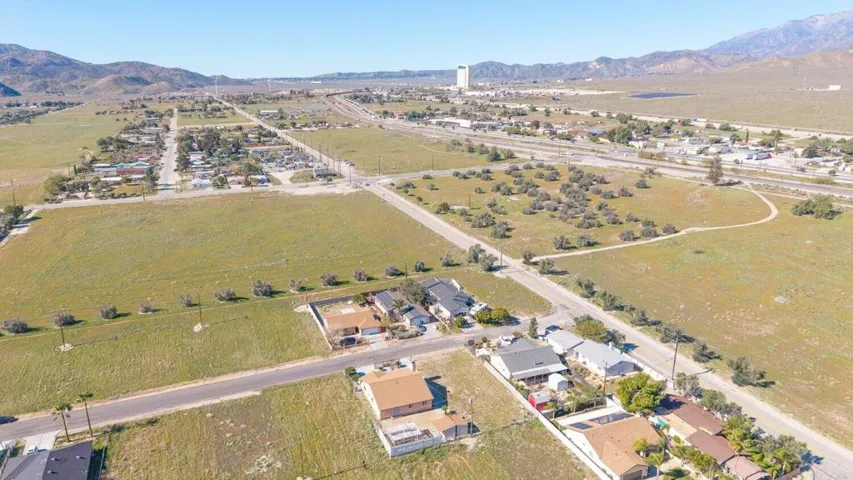 040-14290RafaelStreet-Cabazon-CA-92230-S