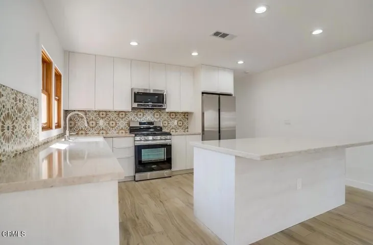 130-n-ave-60-015_web