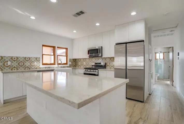 130-n-ave-60-014_web