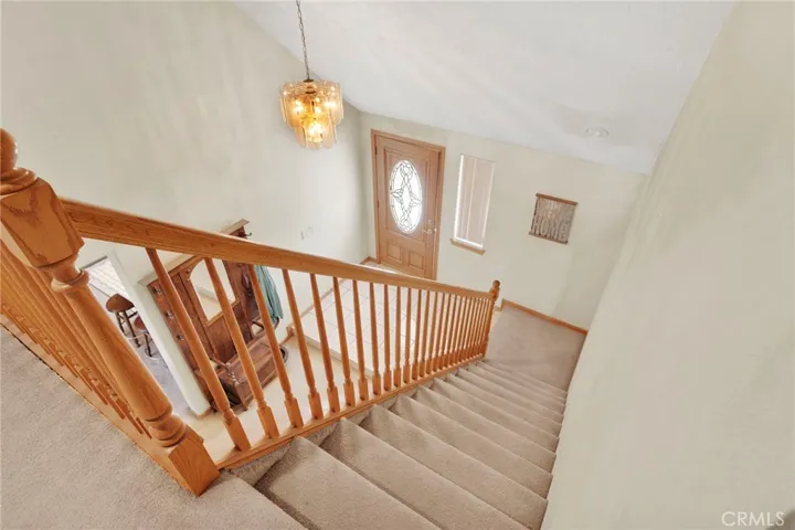 11062 Hollister Road, Oak Hills, California 92344