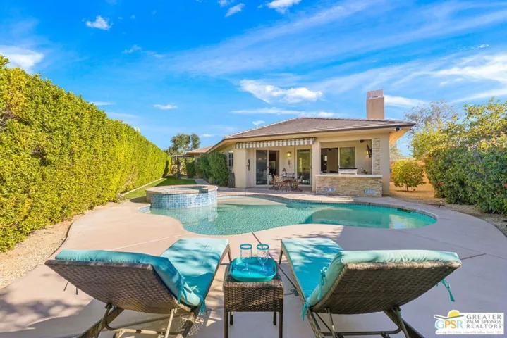 1586 Sienna Court, Palm Springs, California 92262
