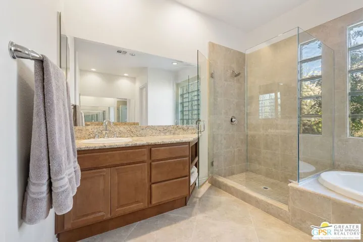 1586 Sienna Court, Palm Springs, California 92262