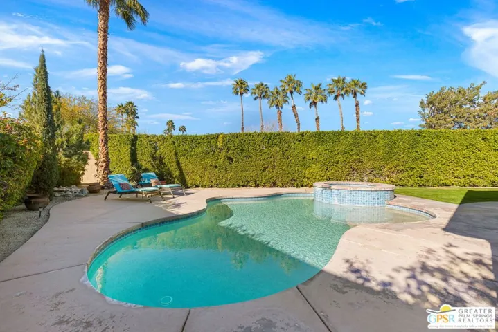 1586 Sienna Court, Palm Springs, California 92262