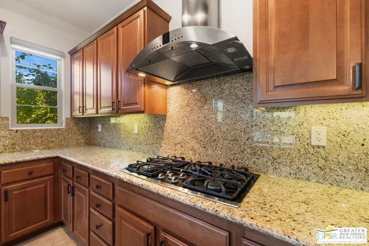1586 Sienna Court, Palm Springs, California 92262