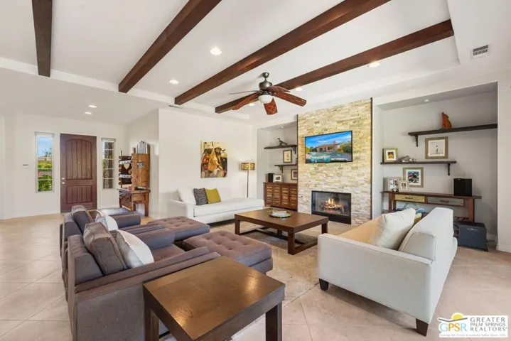 1586 Sienna Court, Palm Springs, California 92262
