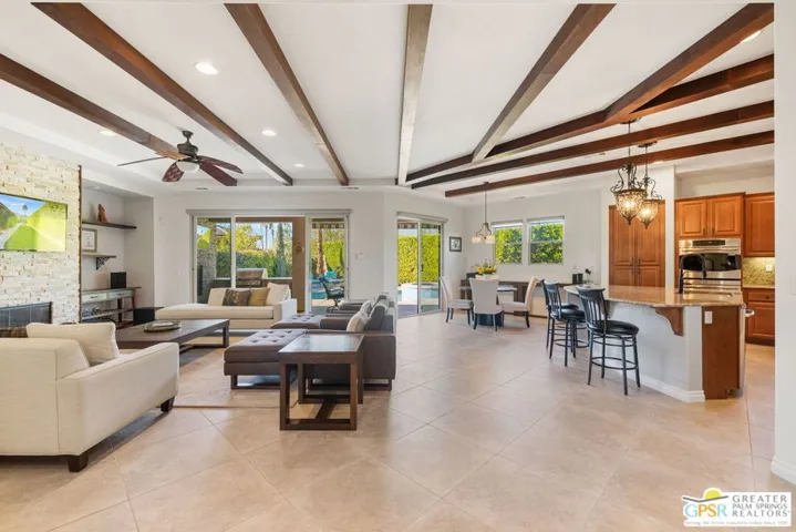 1586 Sienna Court, Palm Springs, California 92262