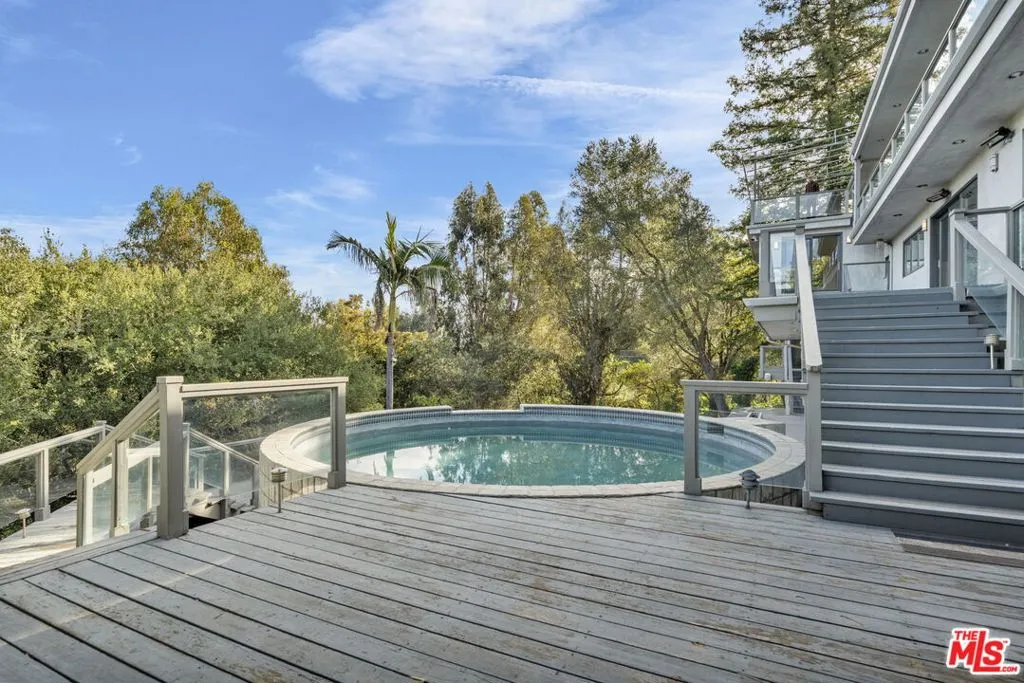 15263 Mulholland Drive, Los Angeles, California 90077 home-pic-51