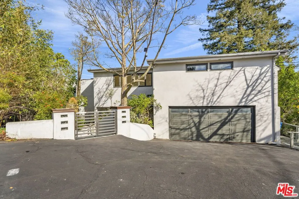 15263 Mulholland Drive, Los Angeles, California 90077 home-pic-3