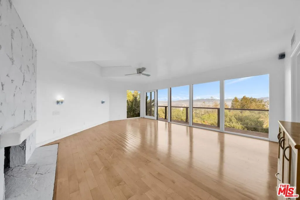 15263 Mulholland Drive, Los Angeles, California 90077 home-pic-16