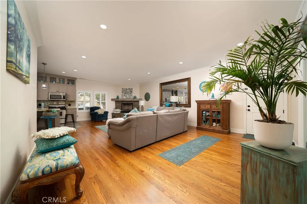 5058 Fidler Avenue, Lakewood, California 90712 home-pic-16