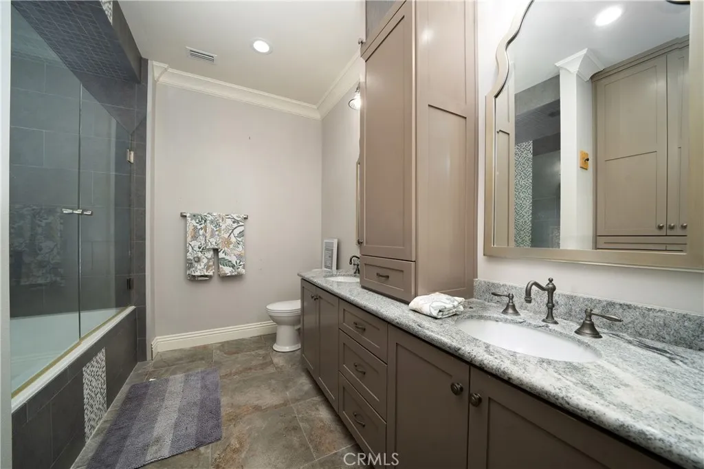 5058 Fidler Avenue, Lakewood, California 90712 home-pic-24
