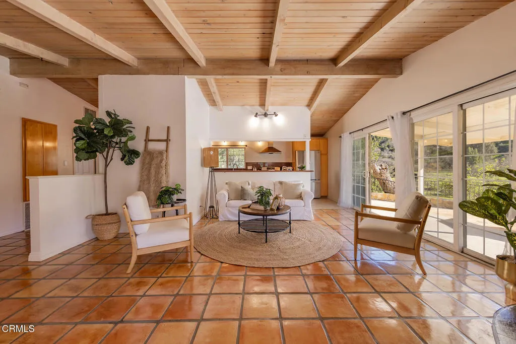 10522 62 Creek Road, Ojai, California 93023 home-pic-3