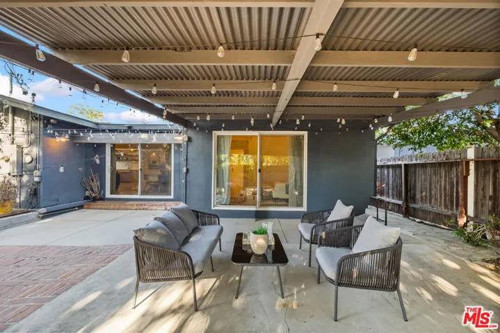 5751 Andasol Avenue, Encino, California 91316