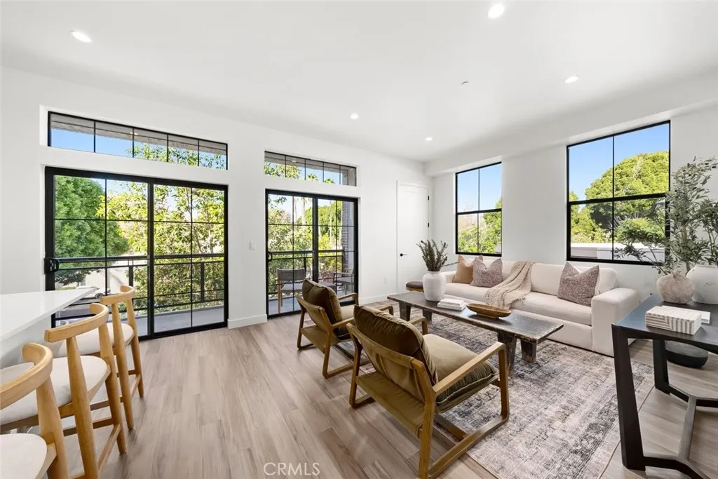 581 Higuera Street 309, San Luis Obispo, California 93401 home-pic-14
