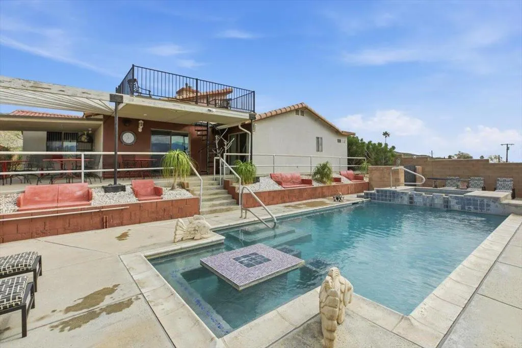66635 Casa Grande Drive, Desert Hot Springs, California 92240 home-pic-32