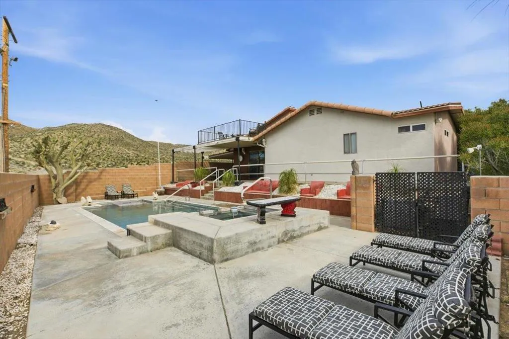 66635 Casa Grande Drive, Desert Hot Springs, California 92240 home-pic-33