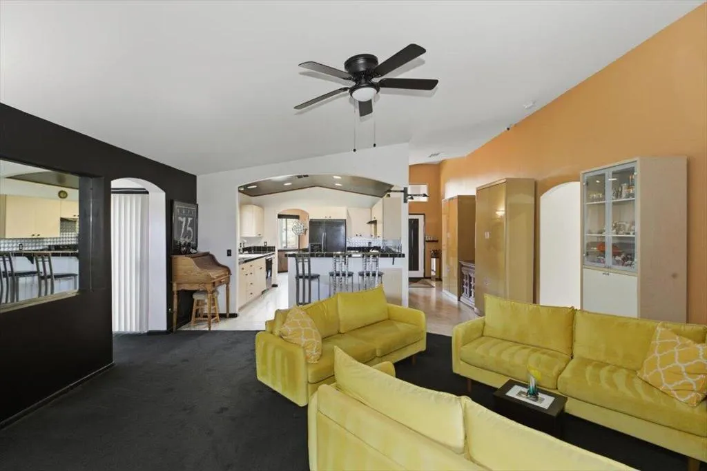 66635 Casa Grande Drive, Desert Hot Springs, California 92240 home-pic-13