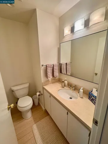 1/2 BATH
