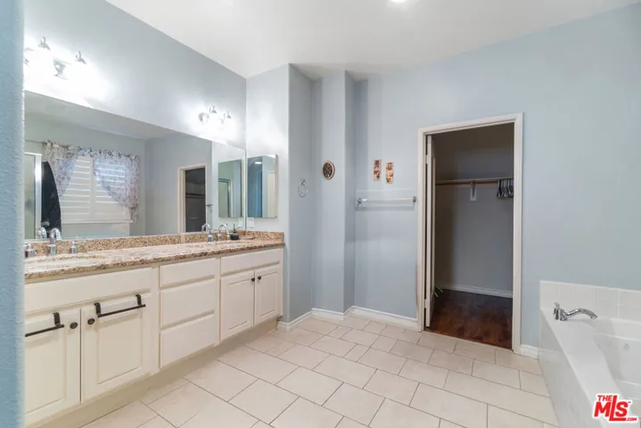 6390 N Angels Peak Drive, San Bernardino, California 92407