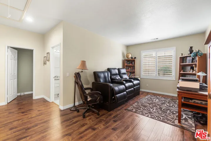 6390 N Angels Peak Drive, San Bernardino, California 92407