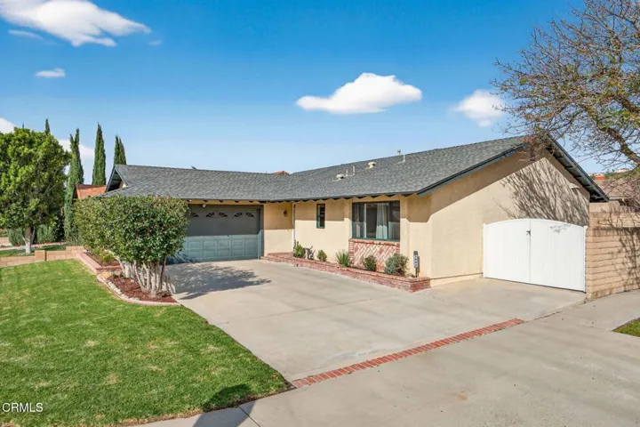 4-web-or-mls-Upmarket Media-5995Coc010