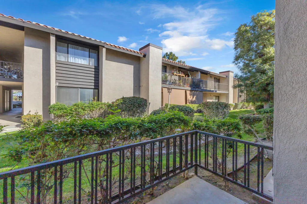 31200 Landau Boulevard 2707, Cathedral City, California 92234 home-pic-35