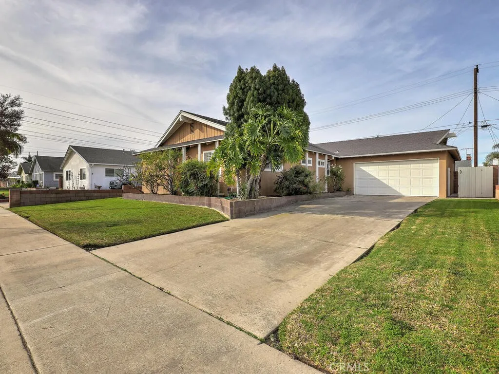 7641 Lee Drive, Buena Park, California 90620 home-pic-1