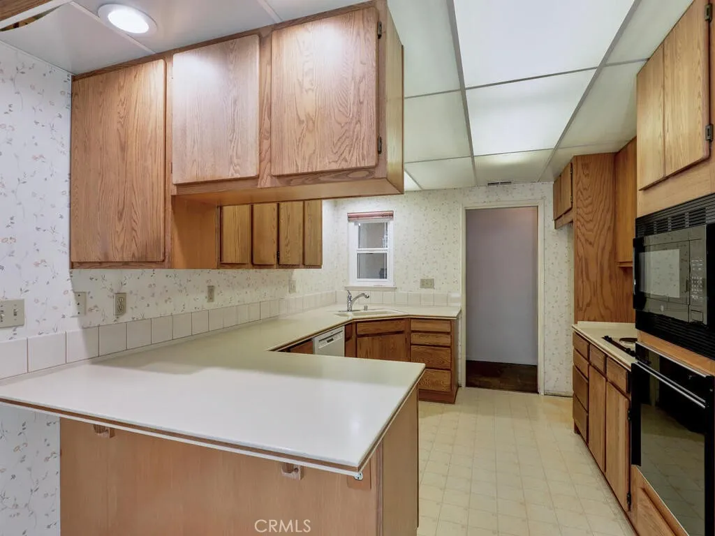 7641 Lee Drive, Buena Park, California 90620 home-pic-13