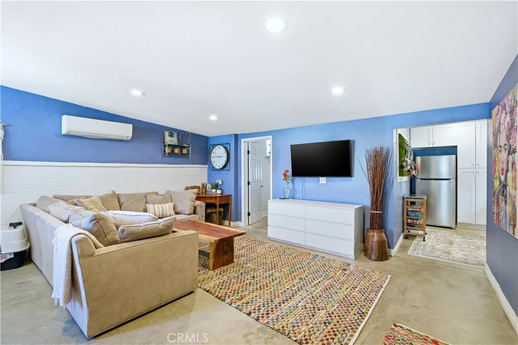 420 Montana Street, Monrovia, California 91016 home-pic-31