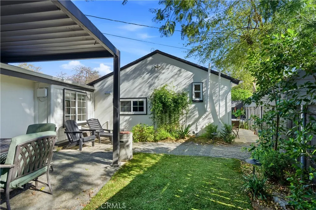 420 Montana Street, Monrovia, California 91016 home-pic-29
