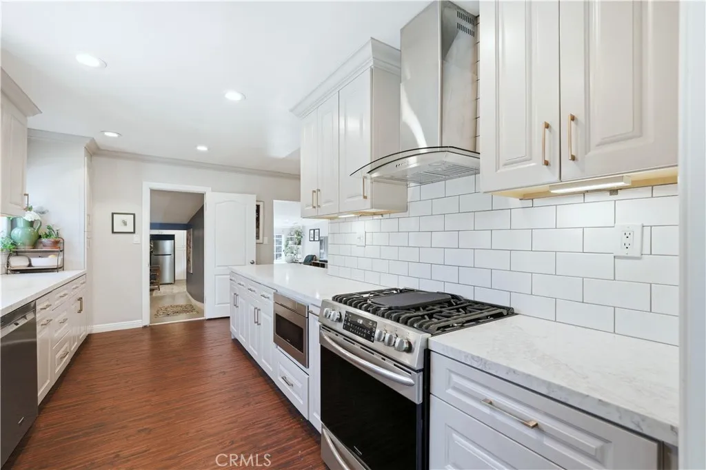 420 Montana Street, Monrovia, California 91016 home-pic-12