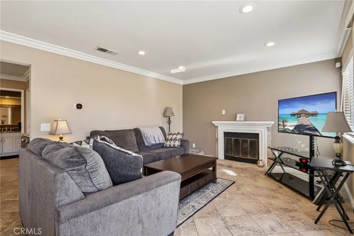 1860 Rockcrest Dr, Corona, California 92878