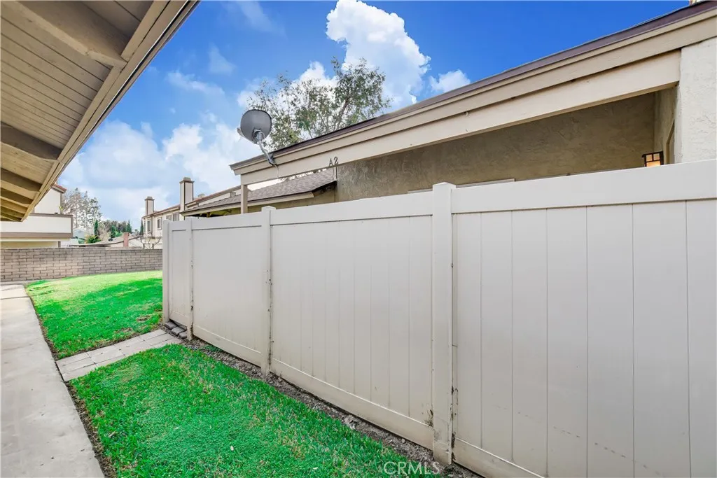 1031 S Palmetto Avenue A2, Ontario, California 91762 home-pic-27
