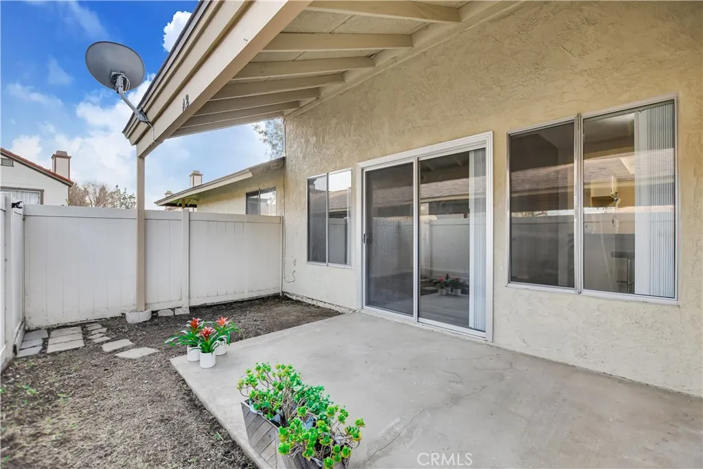 1031 S Palmetto Avenue A2, Ontario, California 91762 home-pic-32