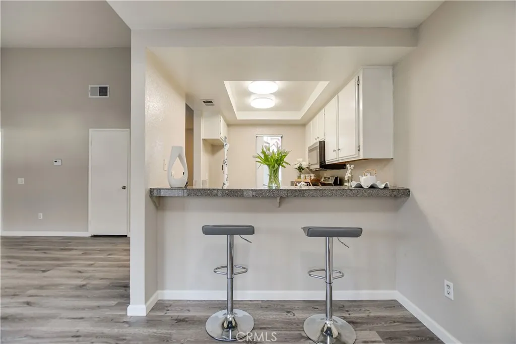 1031 S Palmetto Avenue A2, Ontario, California 91762 home-pic-11